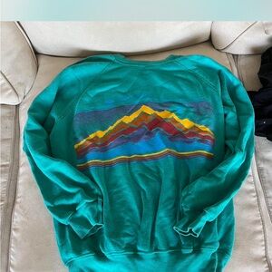 Teal Mountain Graphic Sweatshirt